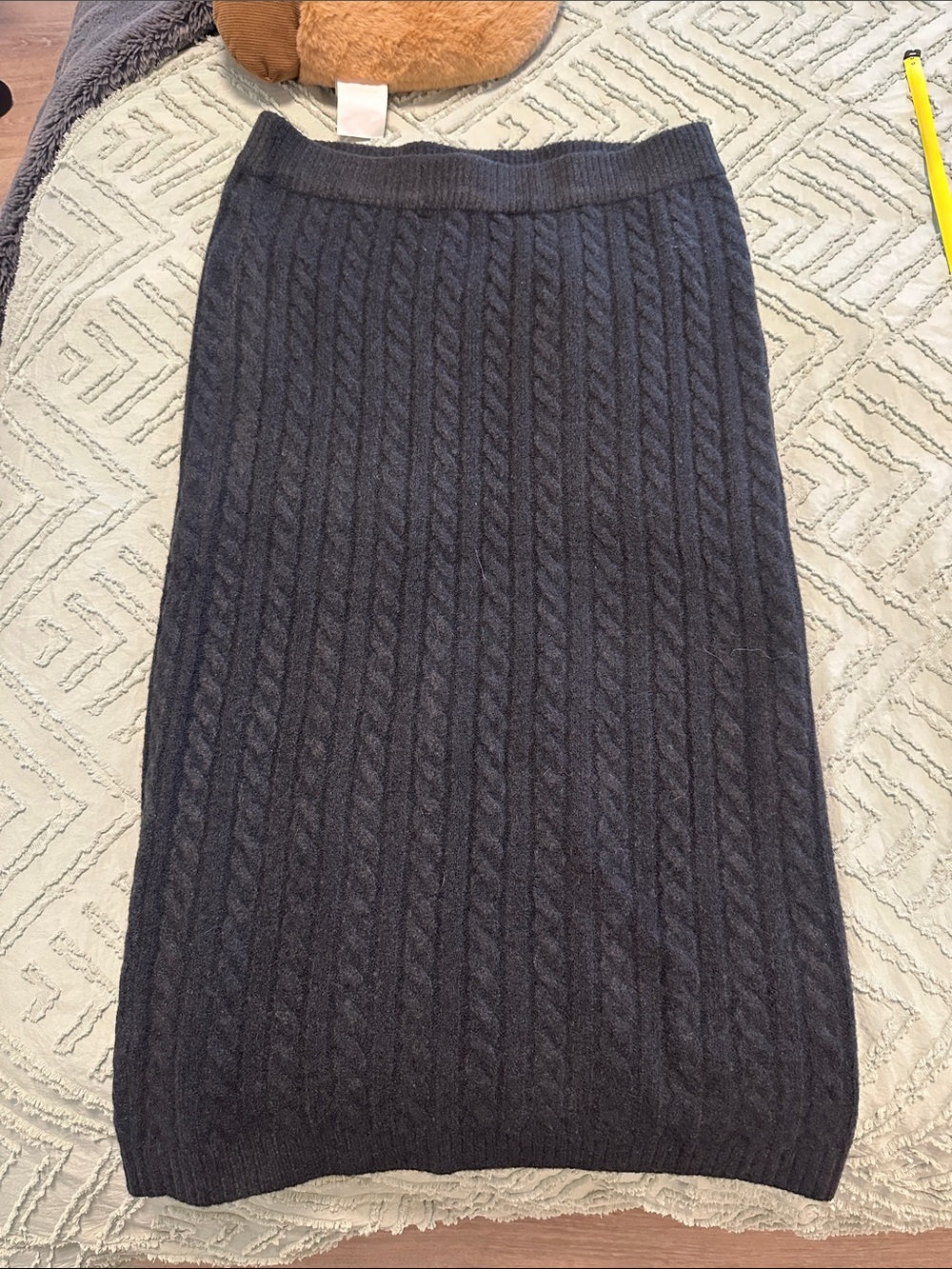 Classic Cable Knit Black Women's Skirt